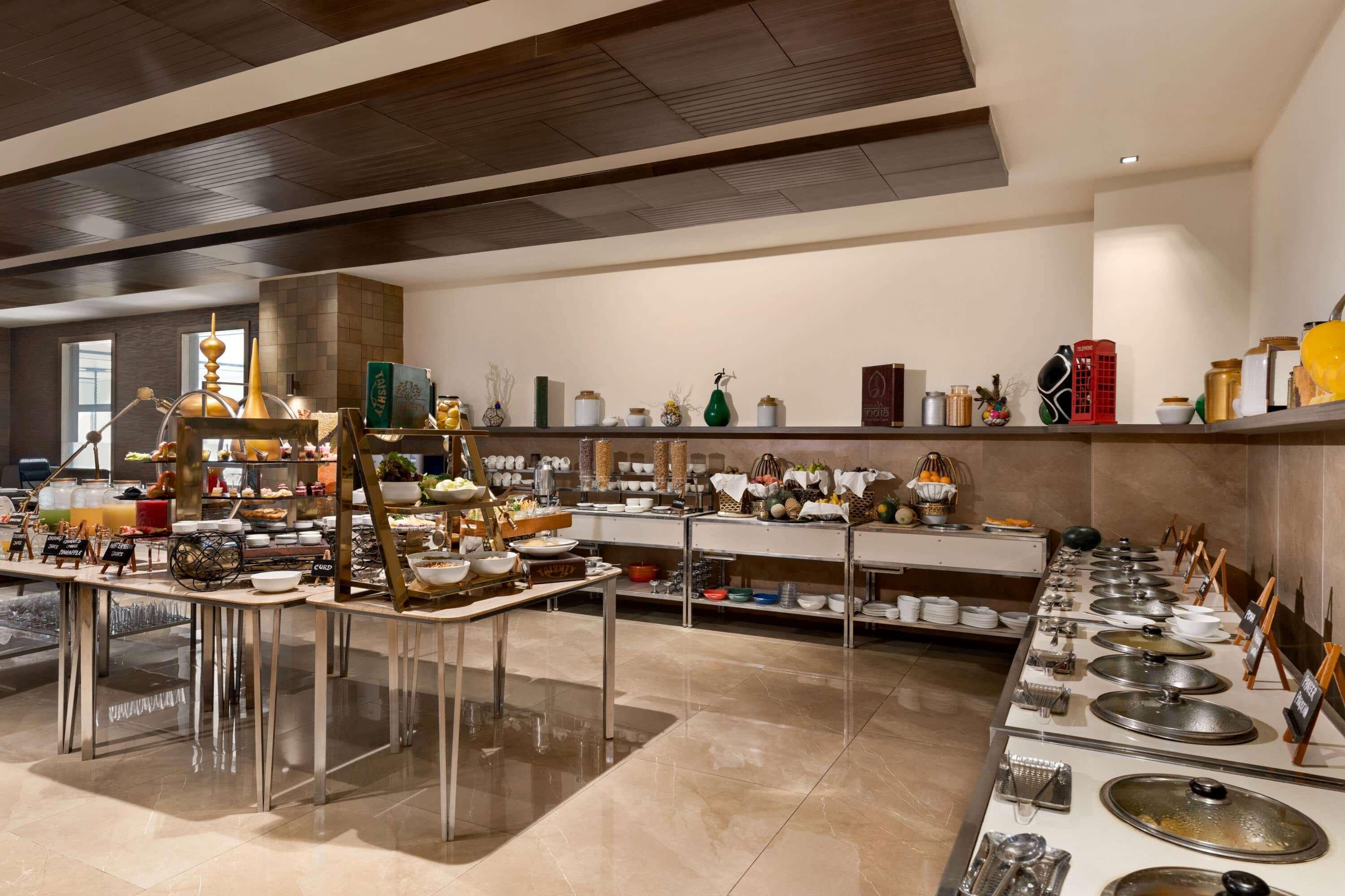 Wyndham Ahmedabad Shela Hotel Eksteriør billede